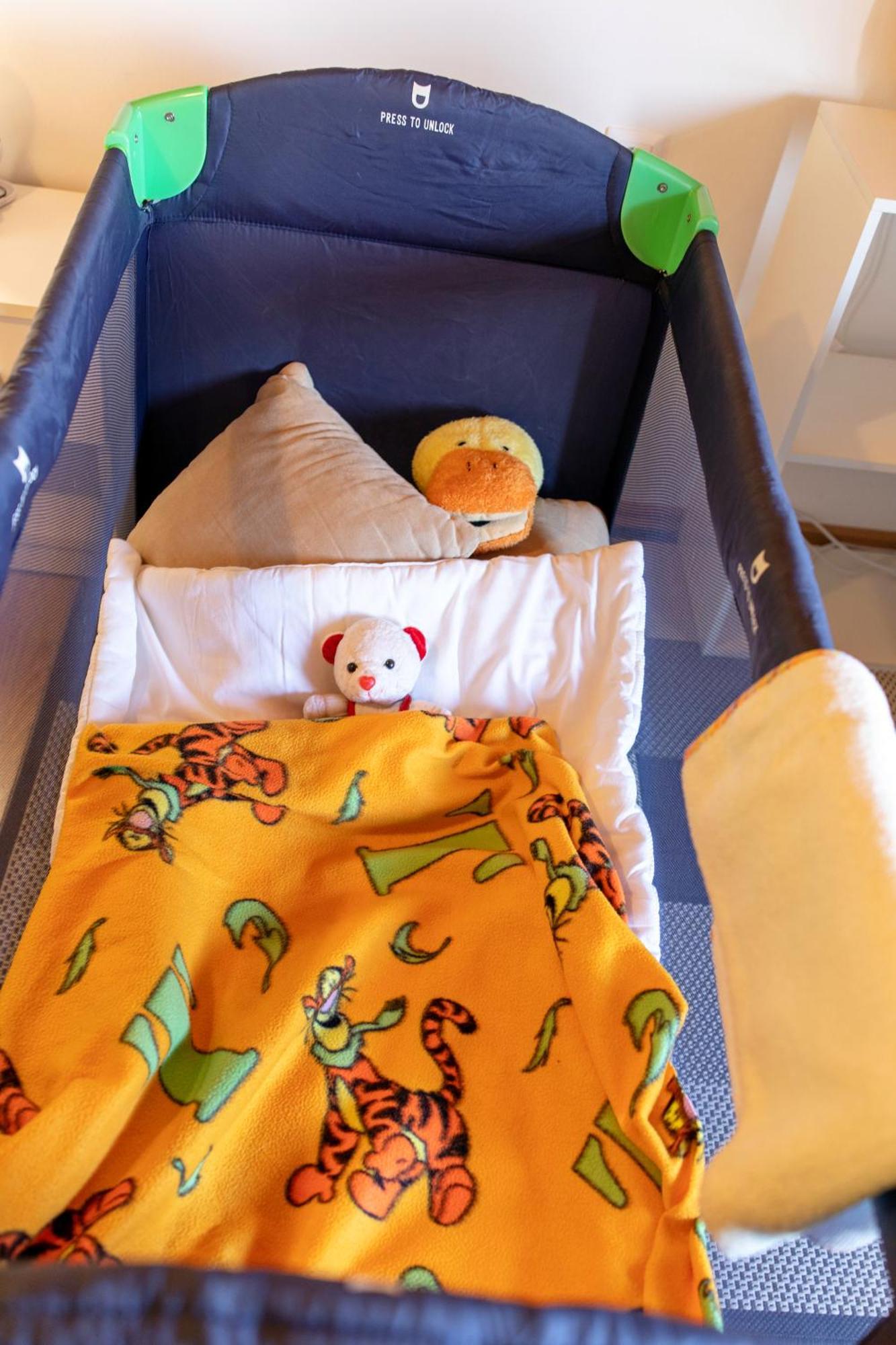Quiet Family House Butterfly Place Dob Εξωτερικό φωτογραφία