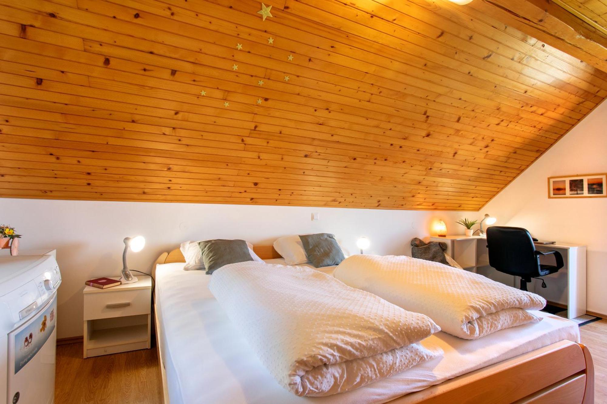 Quiet Family House Butterfly Place Dob Εξωτερικό φωτογραφία
